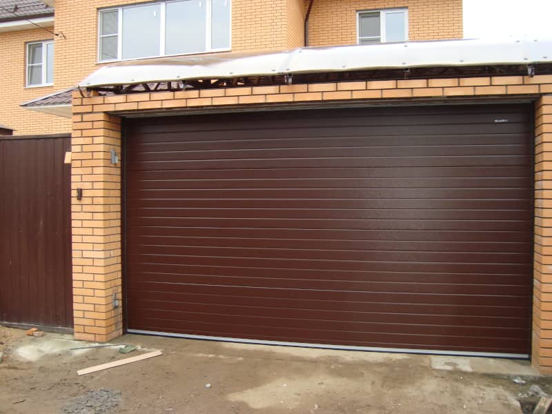 Секционные ворота DoorHan в Рязани с установкой