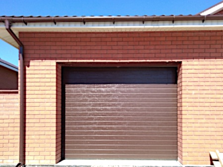 Алюминиевые гаражные ворота RSD01LUX 2500x2200 в Рязани